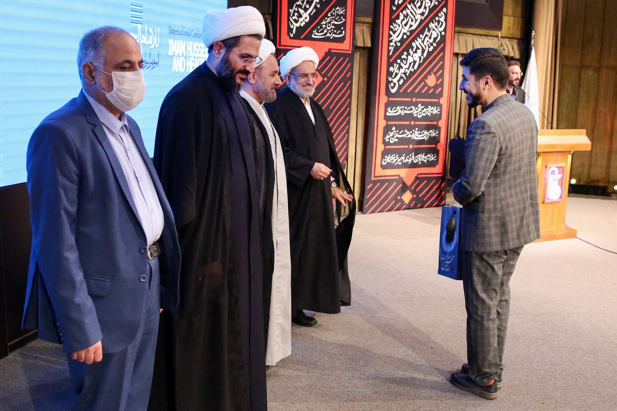 پذیرش 55 مقاله در اولین همایش بین المللی امام حسین(ع) و سلامت/ 15 درصد مقالات خارجی هستند